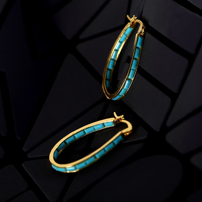 Gold Hoop Earrings Elegant Design Lightweight for Versatile Wear 3