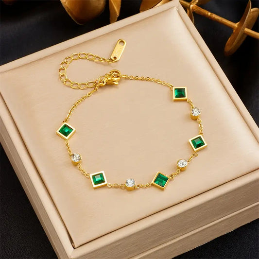 Gold Bracelet Elegant Design Adjustable Fit Versatile Accessory 0