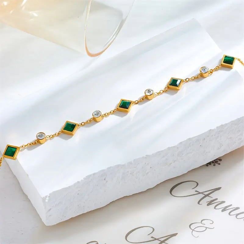 Gold Bracelet Elegant Design Adjustable Fit Versatile Accessory 3