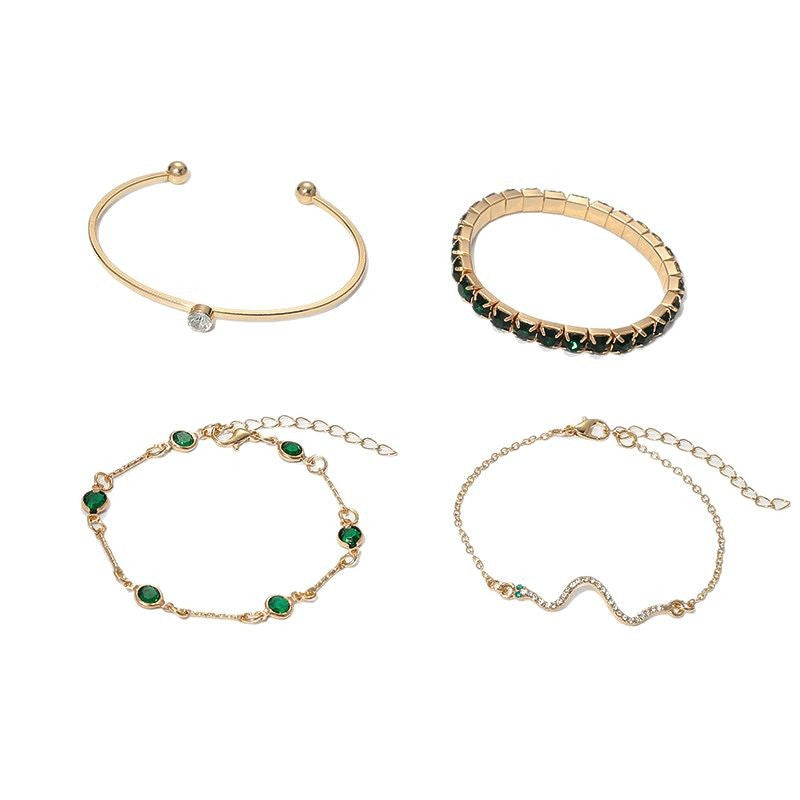 Gold Bracelet Set Elegant Design Adjustable Fit for Any Occasion 3