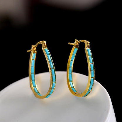 Gold Hoop Earrings Elegant Design Lightweight for Versatile Wear 1