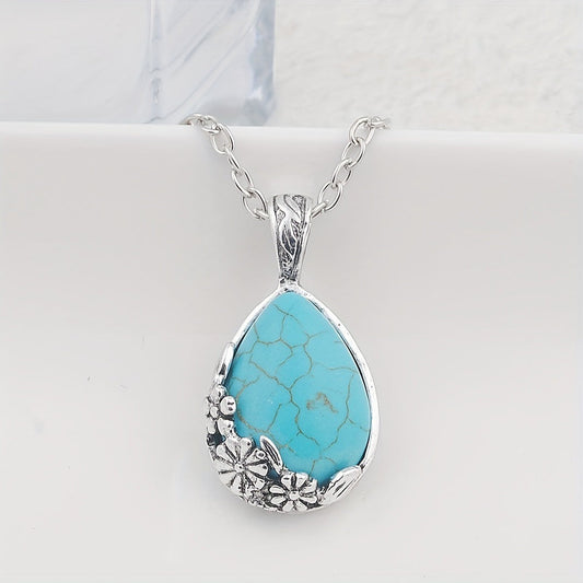 White Gold Pendant Necklace Elegant Design Versatile for All Occasions 0