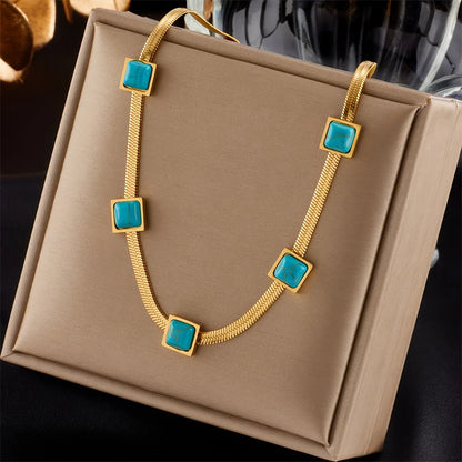 Gold Coastline Necklace Elegant Design for Everyday Wear 0