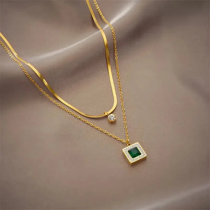 Gold Necklace Elegant Design Adjustable Length Versatile for Any Occasion 1