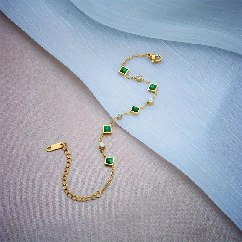 Gold Bracelet Elegant Design Adjustable Fit Versatile Accessory 2