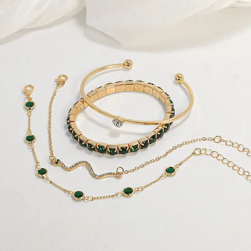 Gold Bracelet Set Elegant Design Adjustable Fit for Any Occasion 2