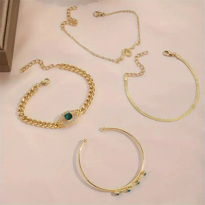 Gold Bracelet Set Elegant Design Versatile Accessory for Any Occasion 2